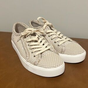 NWOT Sam Edelman Woven Sneakers